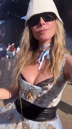 Heidi Klum OnlyFans Leak Picture - Thumbnail TFHVbMXJP7