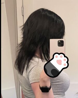 Hiso Neko OnlyFans Leak Picture - Thumbnail 4CzTrBE3GS