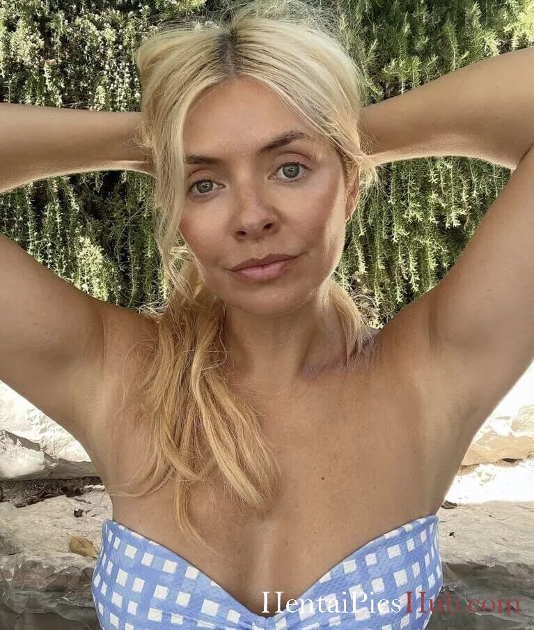Holly Willoughby Nude OnlyFans Leak Photo D7BMgnkZyb