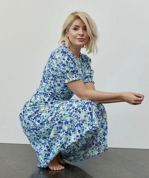 Holly Willoughby OnlyFans Leak Picture - Thumbnail PFzzMEpASU