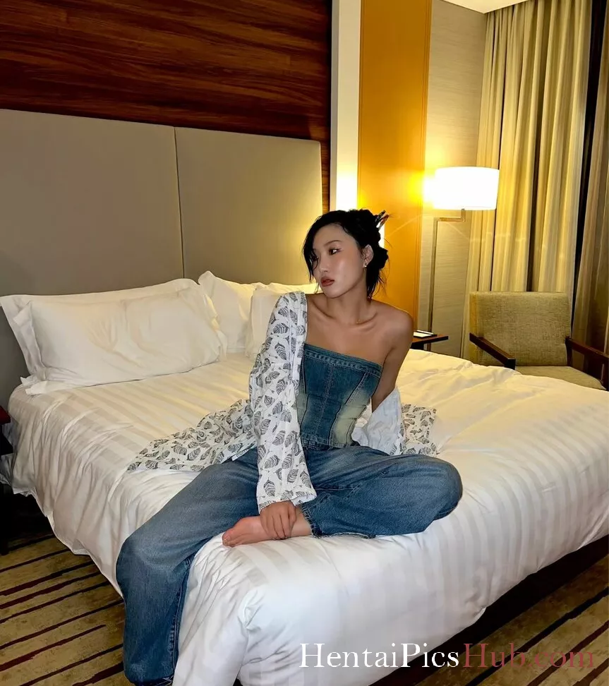 Hwasa Nude OnlyFans Leak Photo HbcSYzWTxf