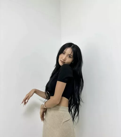 Hwasa OnlyFans Leak Picture - Thumbnail V0Q7TfpZ5c