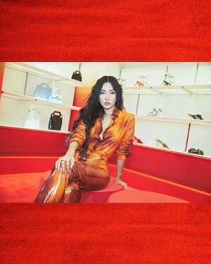 Hwasa OnlyFans Leak Picture - Thumbnail e1e3ZpK1cA