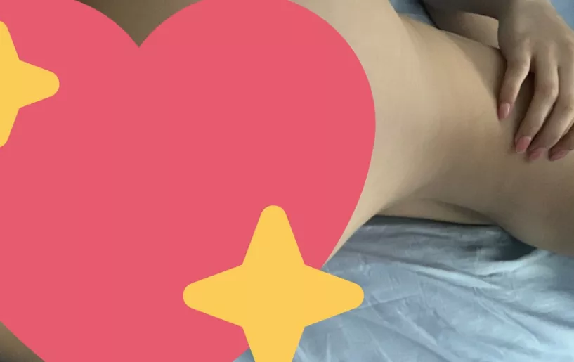 Initialelon OnlyFans Leak Picture - Thumbnail mUyBxJL5yX