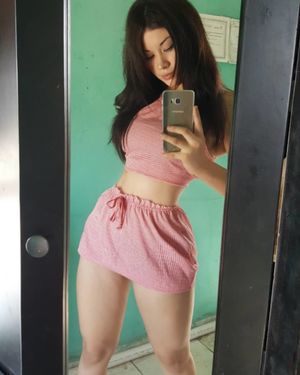 Ivon Gallardo OnlyFans Leak Picture - Thumbnail VDlnIGzEP1