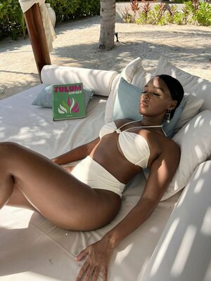 Janelle Monae OnlyFans Leak Picture - Thumbnail yiNDyCkP0O