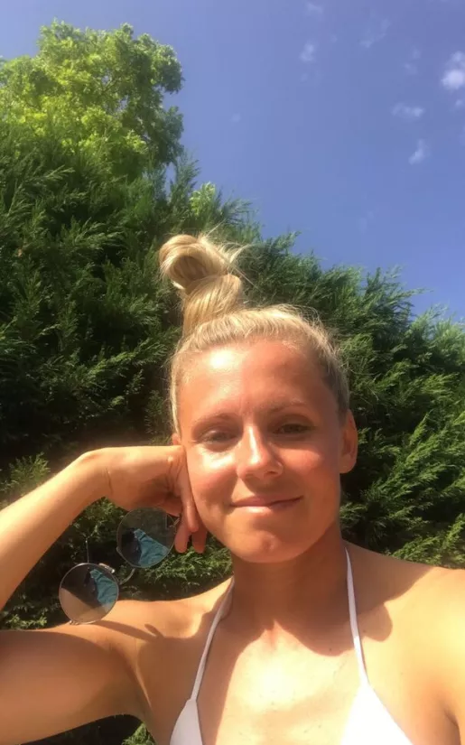 Julia Simic OnlyFans Leak Picture - Thumbnail 1LyAhioK5N