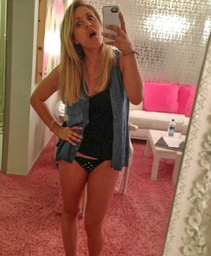 Kaley Cuoco OnlyFans Leak Picture - Thumbnail KKSZggDu5w