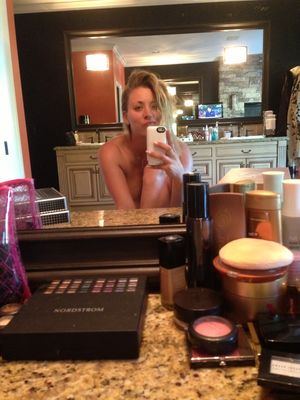 Kaley Cuoco OnlyFans Leak Picture - Thumbnail ROP9hHeuS2