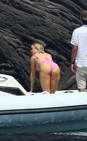 Kate Hudson OnlyFans Leak Picture - Thumbnail jAKjoGpEJY