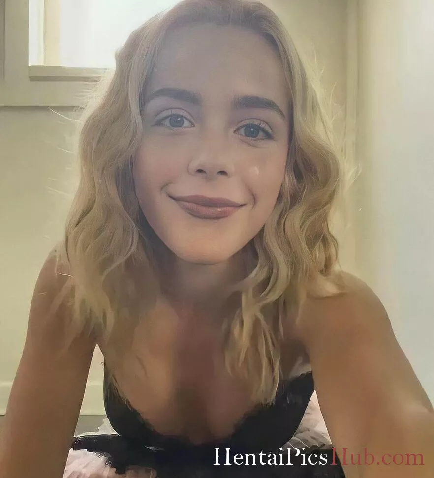 Kiernan Shipka Nude OnlyFans Leak Photo EWNvRDOvCK