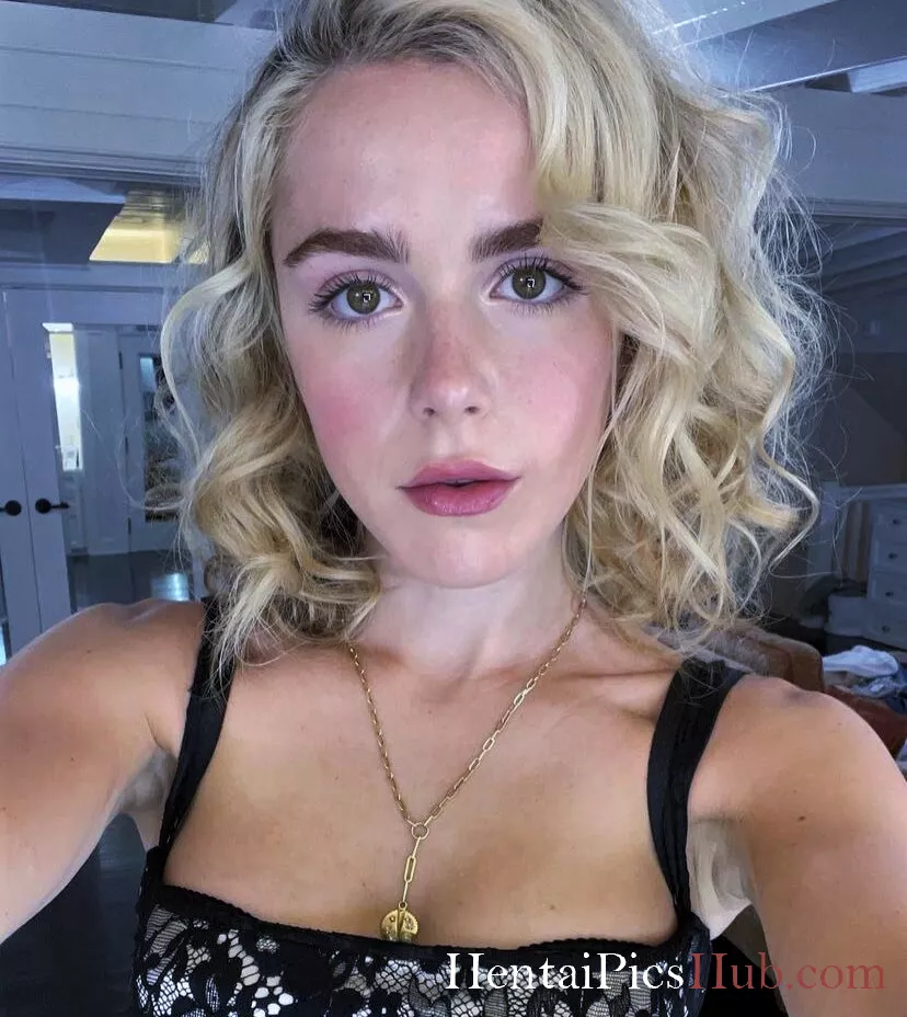 Kiernan Shipka Nude OnlyFans Leak Photo V8FMGdyyid