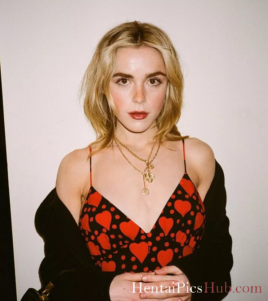 Kiernan Shipka Nude OnlyFans Leak Photo mTgijz3kXW