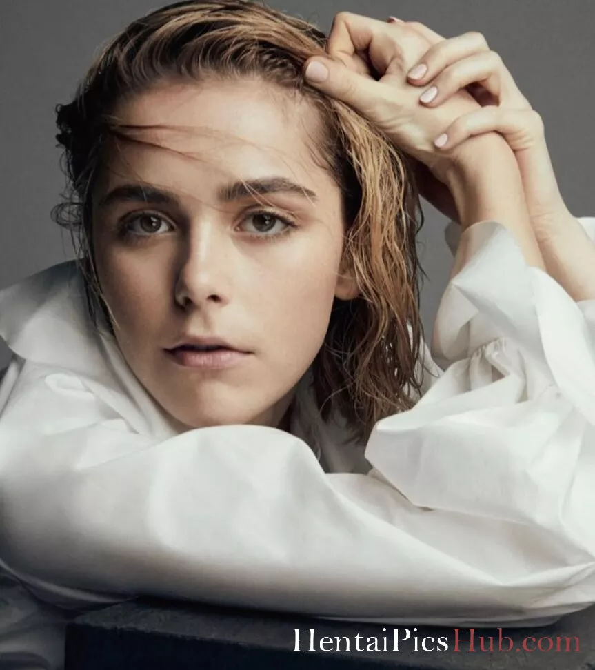 Kiernan Shipka Nude OnlyFans Leak Photo oWzxbKclmP