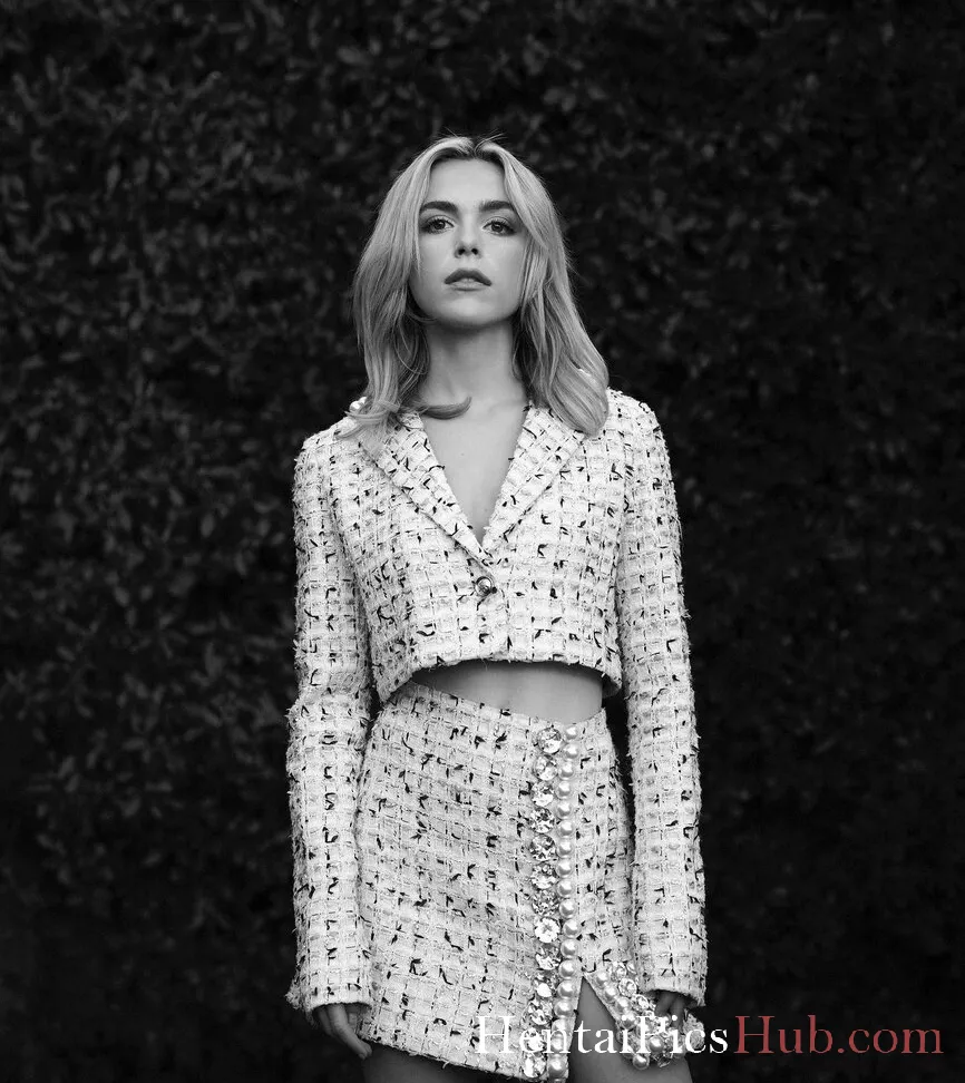 Kiernan Shipka Nude OnlyFans Leak Photo osPzYaSaQn