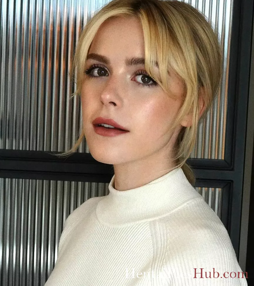 Kiernan Shipka Nude OnlyFans Leak Photo t9yKki9Jch