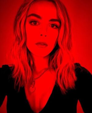 Kiernan Shipka OnlyFans Leak Picture - Thumbnail 9uSiDEk3LW