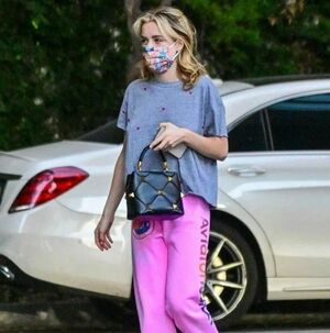 Kiernan Shipka OnlyFans Leak Picture - Thumbnail KIcSzkBNWt