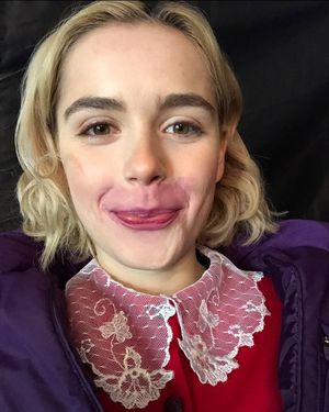 Kiernan Shipka OnlyFans Leak Picture - Thumbnail M2Lpw1haHC