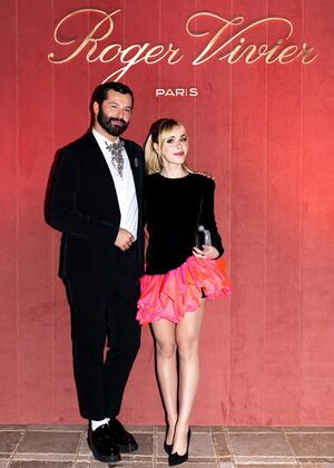 Kiernan Shipka OnlyFans Leak Picture - Thumbnail UW0tKFG3xB