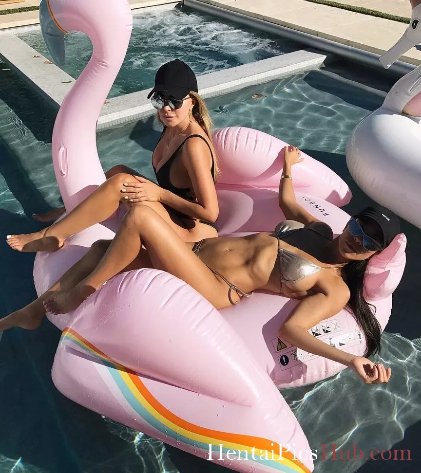 Kourtney Kardashian Nude OnlyFans Leak Photo 8FTCWXSayt