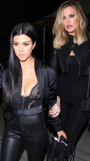 Kourtney Kardashian OnlyFans Leak Picture - Thumbnail 9Lep8Efah6