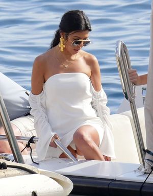 Kourtney Kardashian OnlyFans Leak Picture - Thumbnail GRQoA8Snkw