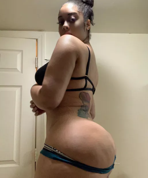 Kristiana King OnlyFans Leak Picture - Thumbnail YCHIG4lu8D