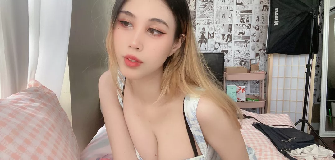 Kura Onee San OnlyFans Leak Picture - Thumbnail IalS39d1Wg