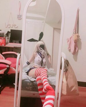 Kura Onee San OnlyFans Leak Picture - Thumbnail UMHi0LYdUI