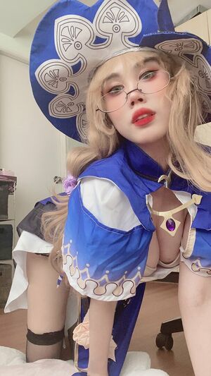 Kura Onee San OnlyFans Leak Picture - Thumbnail qVZsA2GCVy