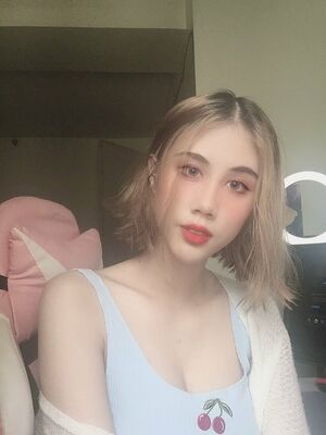 Kura Onee San OnlyFans Leak Picture - Thumbnail xcG6eio0uF