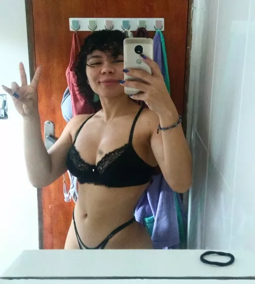 Lala Vieira OnlyFans Leak Picture - Thumbnail EP8JcH0GRL