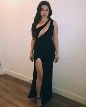 Lauren Jauregui OnlyFans Leak Picture - Thumbnail 3IHKk8SxEM