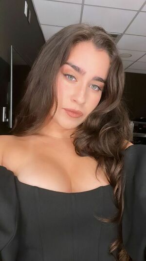 Lauren Jauregui OnlyFans Leak Picture - Thumbnail 9Y5d2BwjPx