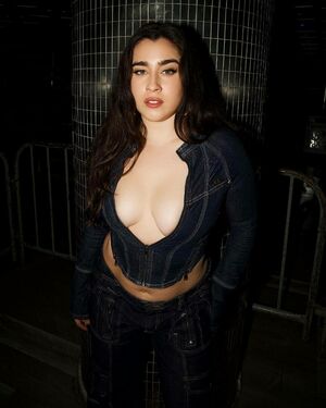 Lauren Jauregui OnlyFans Leak Picture - Thumbnail AsQMFCpKxv