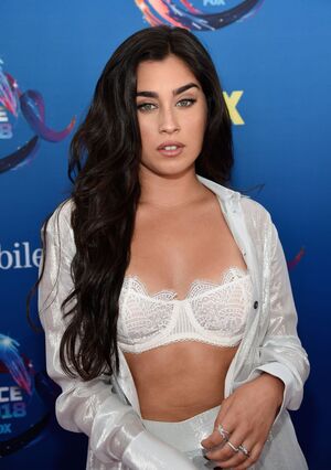 Lauren Jauregui OnlyFans Leak Picture - Thumbnail EIly4ZIAvV