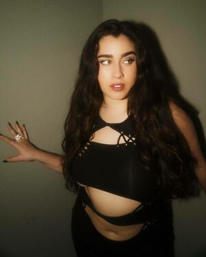 Lauren Jauregui OnlyFans Leak Picture - Thumbnail IvJhzAPcoJ