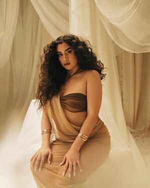 Lauren Jauregui OnlyFans Leak Picture - Thumbnail Pkl3HjNyDx