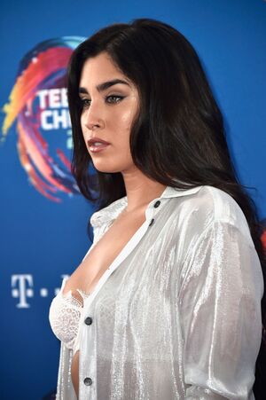 Lauren Jauregui OnlyFans Leak Picture - Thumbnail WReK5bJVVQ