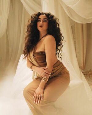 Lauren Jauregui OnlyFans Leak Picture - Thumbnail YErwMjQIWz