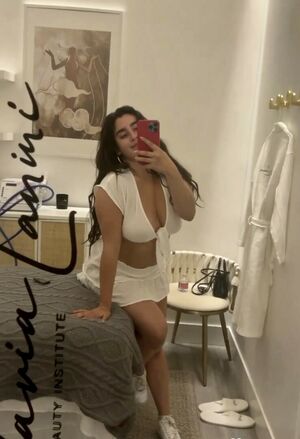 Lauren Jauregui OnlyFans Leak Picture - Thumbnail dpKhz8Sbfz