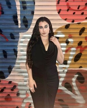 Lauren Jauregui OnlyFans Leak Picture - Thumbnail hROdkwOTgp