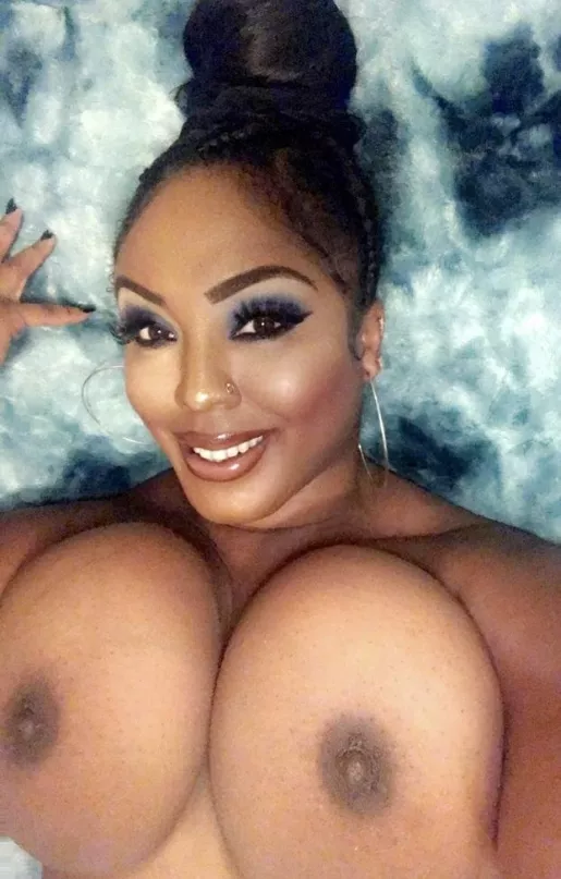 Layton Benton OnlyFans Leak Picture - Thumbnail JSru7KEYog