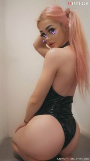 Leah Shaw OnlyFans Leak Picture - Thumbnail GgMeYsSXZB