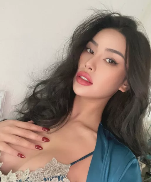 Lijiaxin97 OnlyFans Leak Picture - Thumbnail dU7UeLbgDX