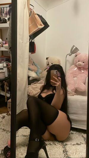 Lilaxgsm OnlyFans Leak Picture - Thumbnail okdb4Znqxk