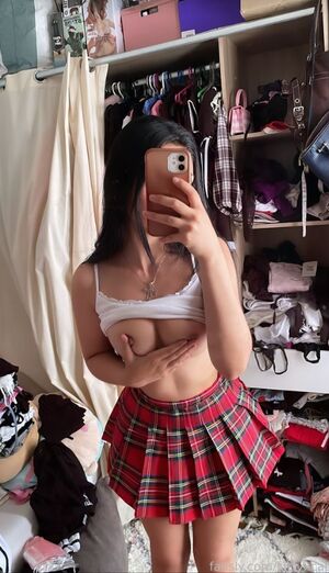 Lilaxgsm OnlyFans Leak Picture - Thumbnail sTO8WUOIFF