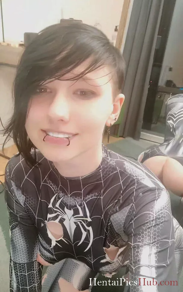 Little_emo_kitten Nude OnlyFans Leak Photo Tqf5yNBcyK