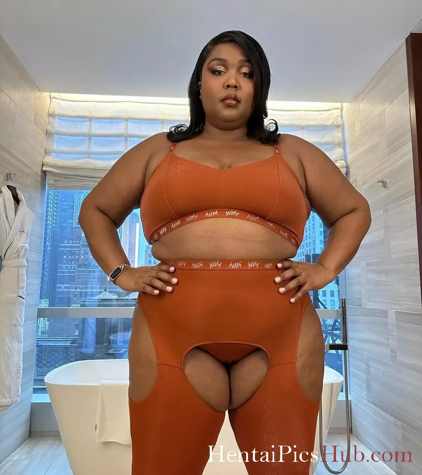Lizzo Nude OnlyFans Leak Photo gBygISYWXl